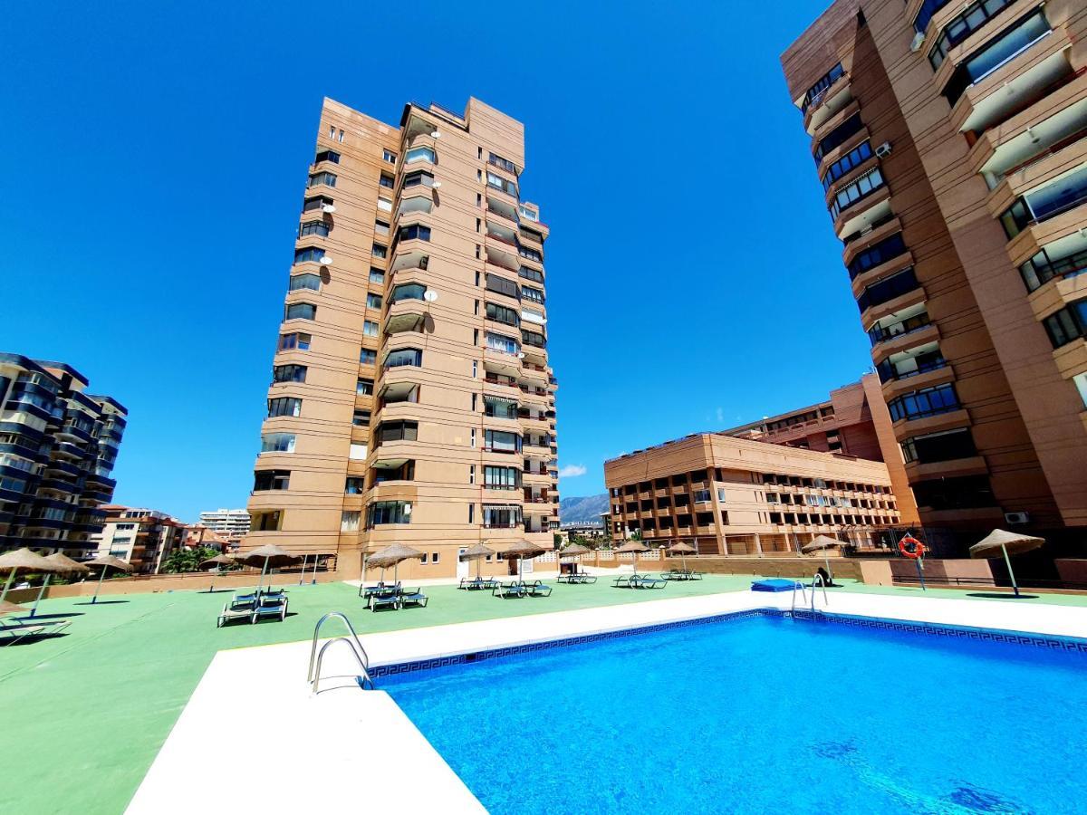 Ferienwohnung Marina Tower Fuengirola Exterior foto